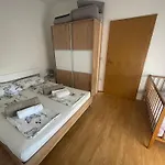 شقة Gagula فير