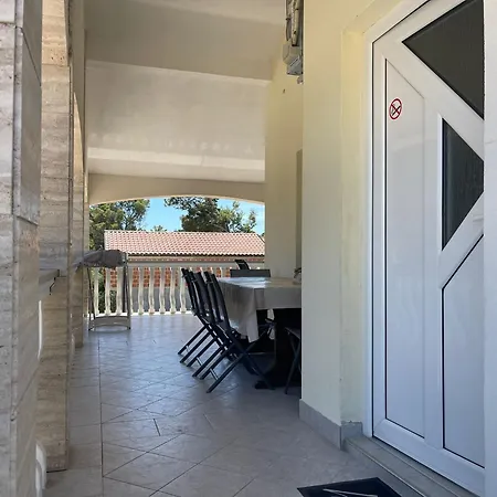 Apartment Gagula Vir